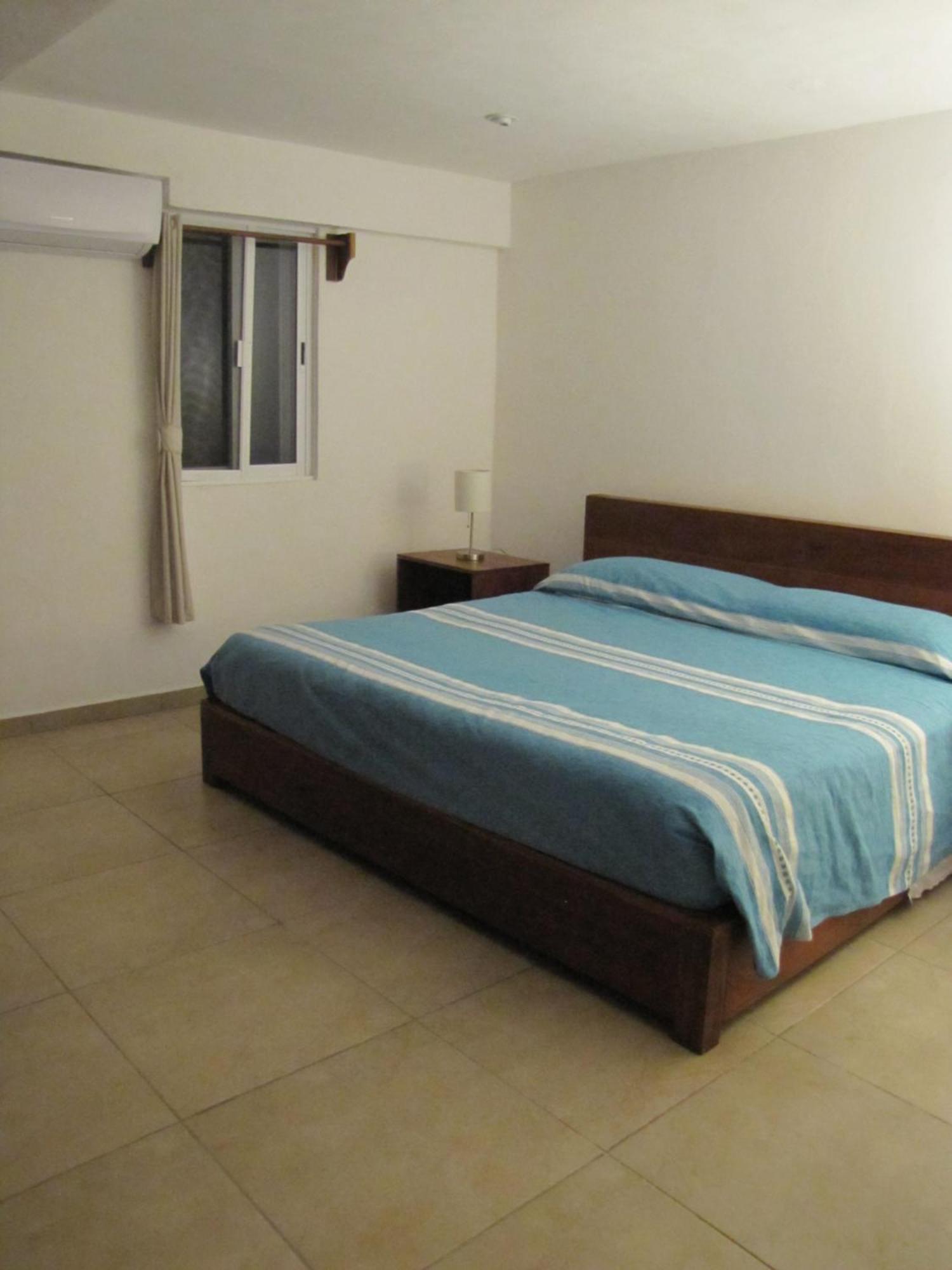 Caribbean Casa Blanca Apartment Кскалак Стая снимка