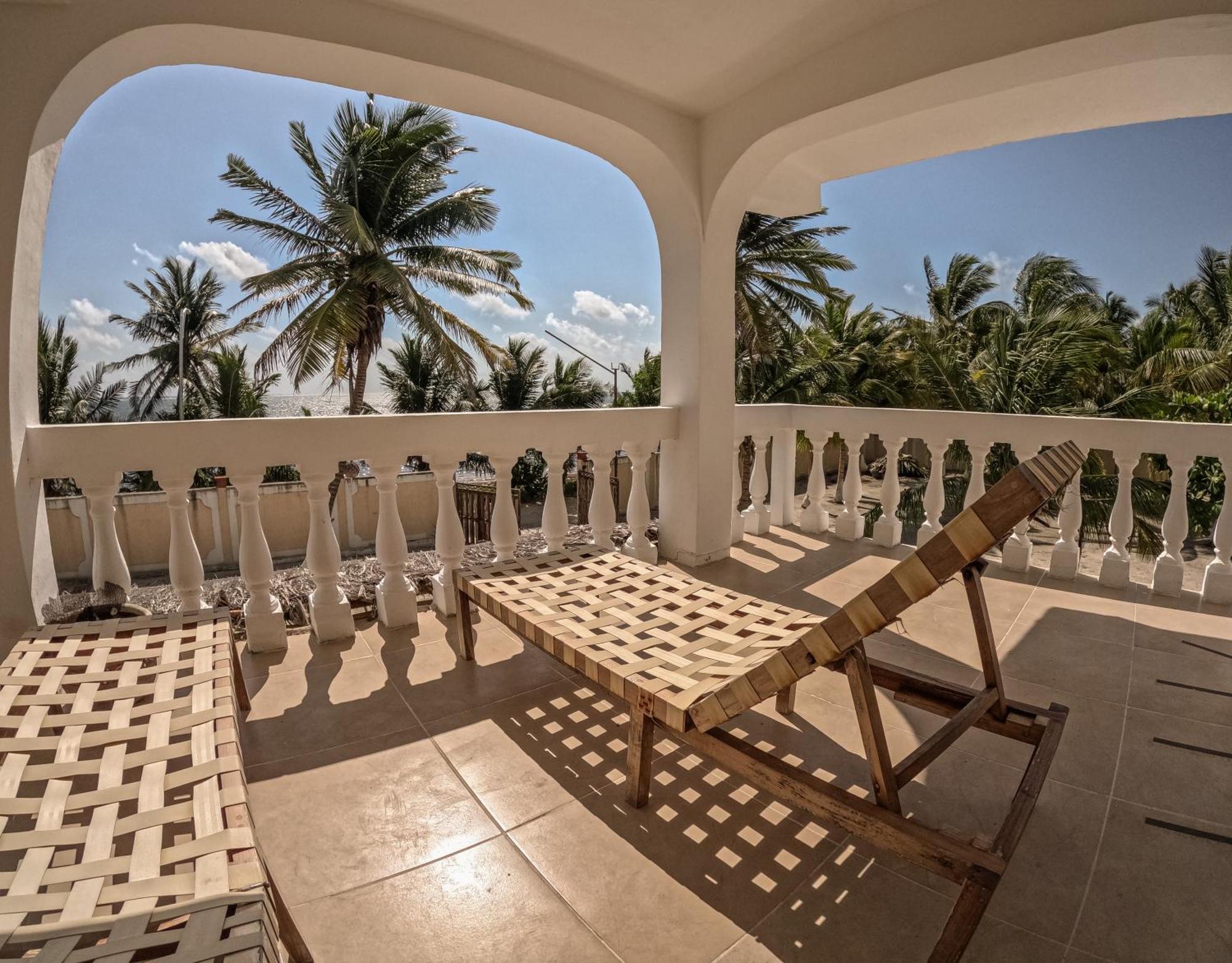 Caribbean Casa Blanca Apartment Кскалак Стая снимка
